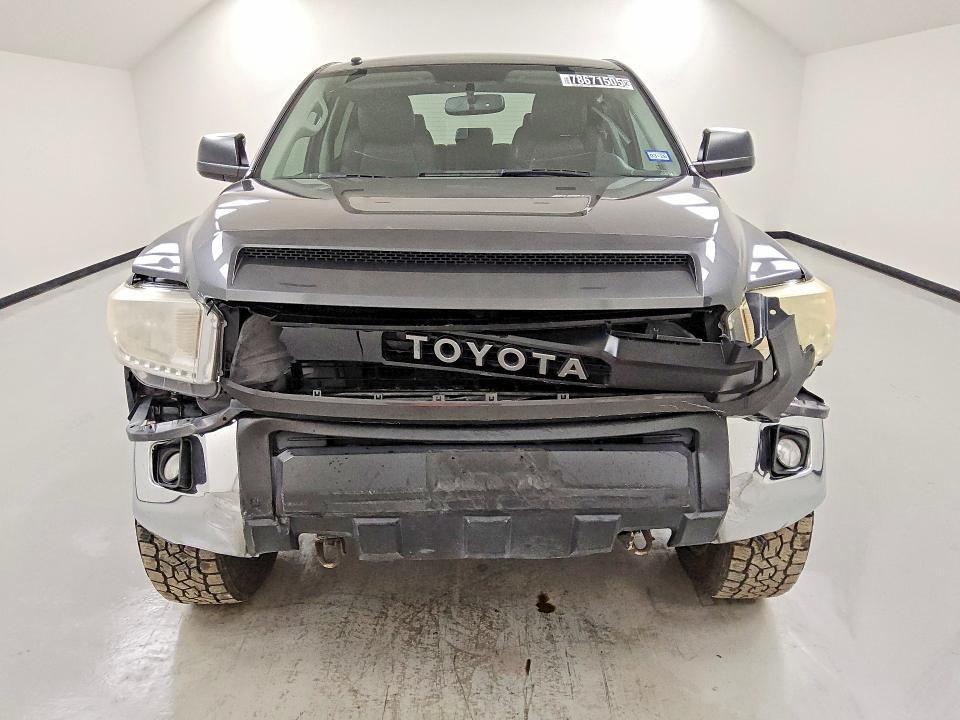 2016 Toyota Tundra SR5