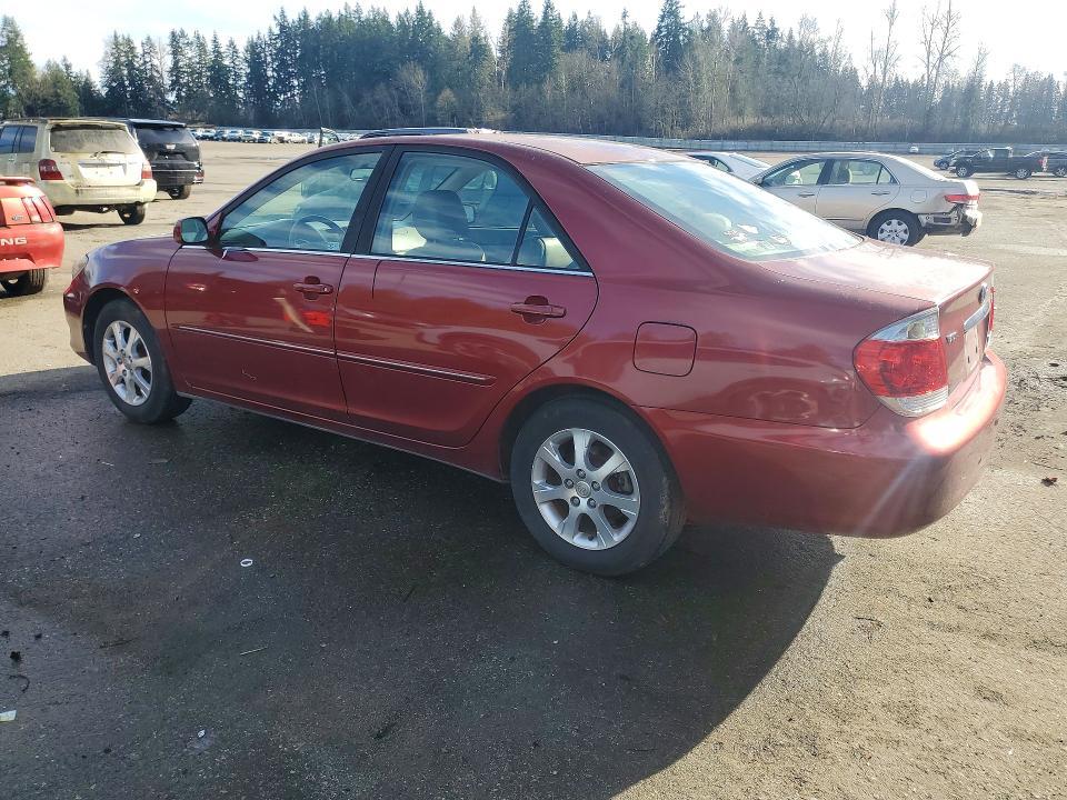 2005 Toyota Camry le