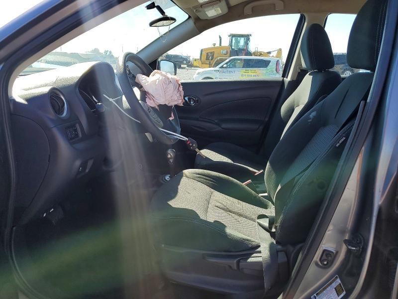 2017 Nissan Versa 1.6 sv