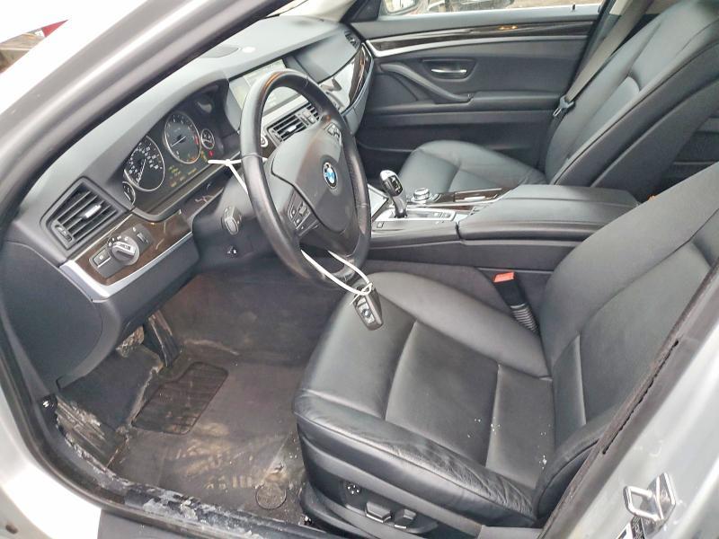 2011 BMW 528 i