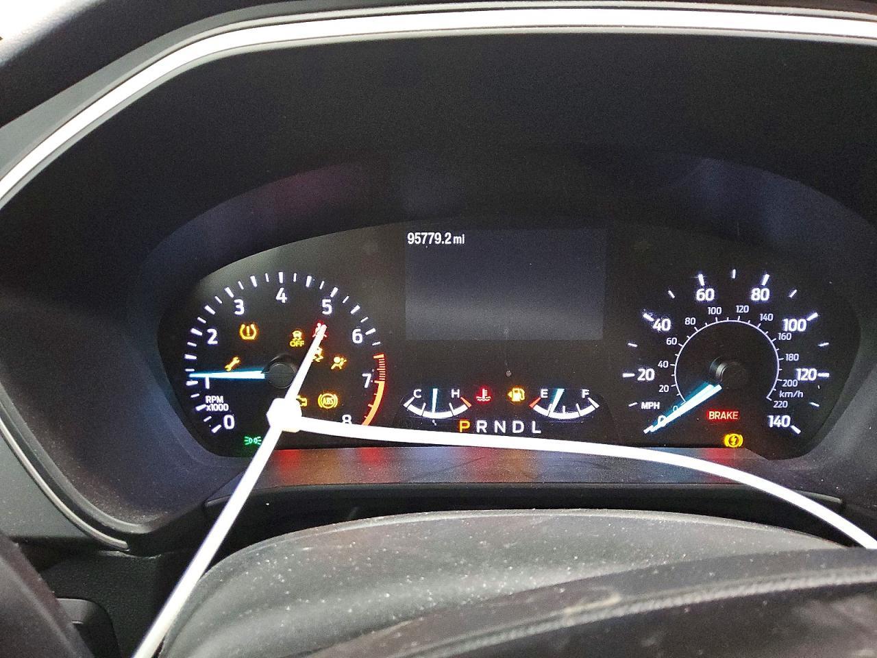 2020 Ford Escape se