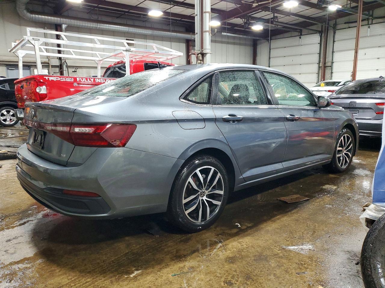 2025 Volkswagen Jetta se