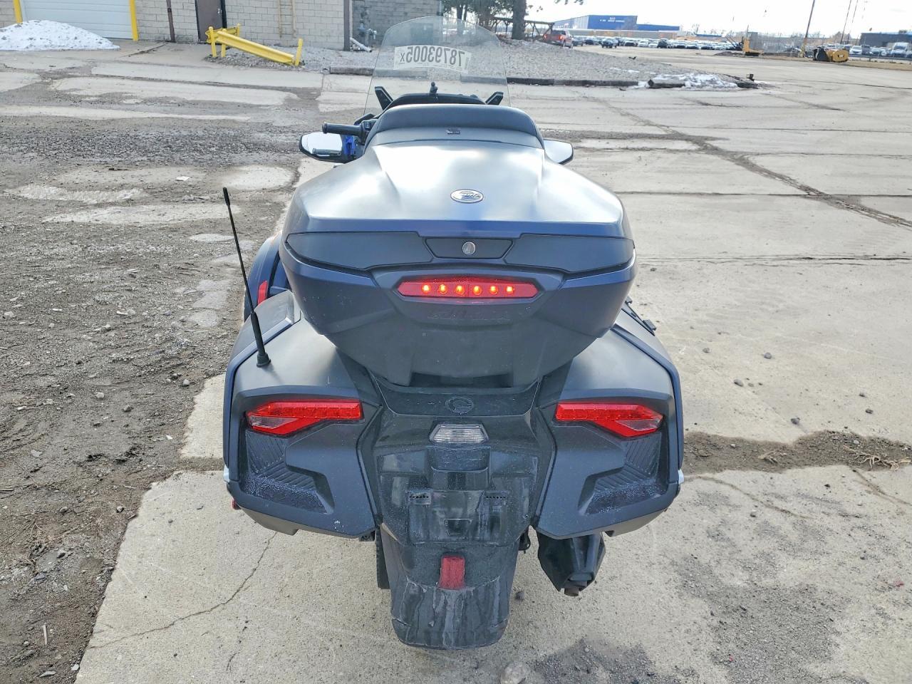 2022 Can-Am Spyder Roadster RT
