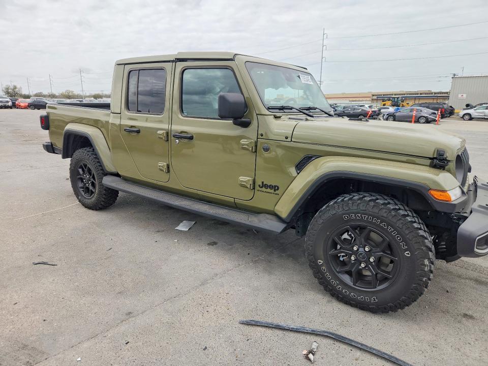 2025 Jeep Gladiator Sport