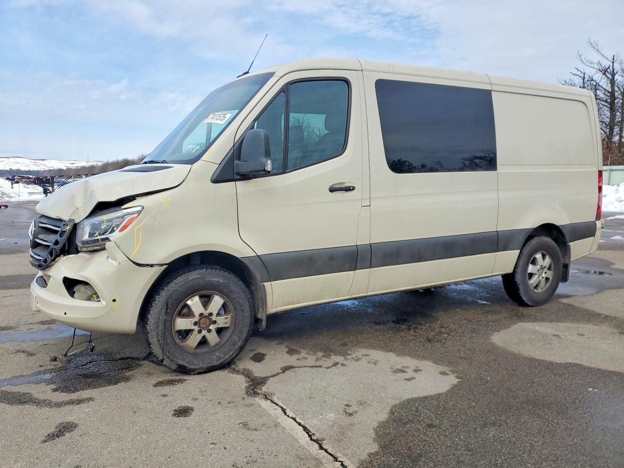 2022 Mercedes-Benz Sprinter 2500 Delivery Van