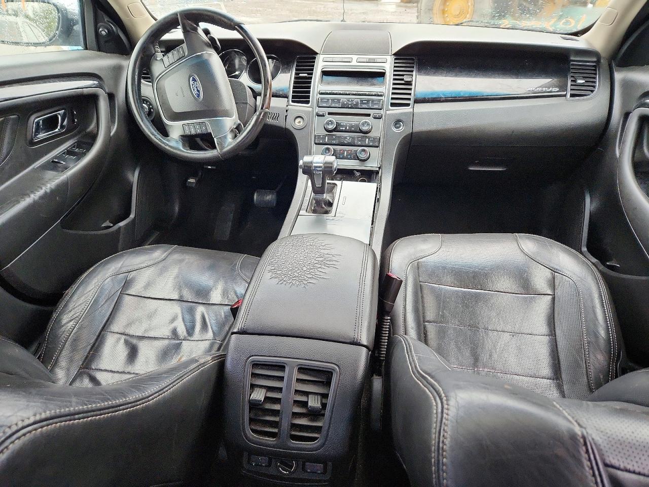 2010 Ford Taurus Limited