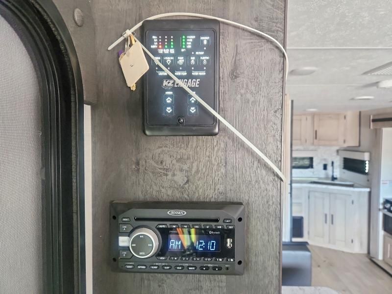 2023 KZ 2023 Connect BY KZ SE Series M-211MKSE