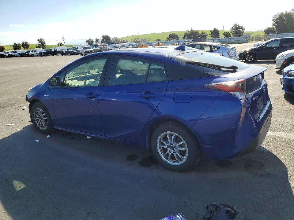 2016 Toyota Prius Three