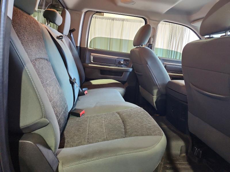 2016 Dodge Ram 1500 slt