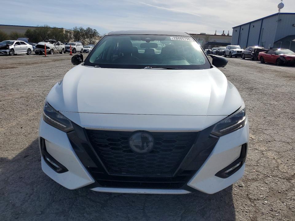 2022 Nissan Sentra sr