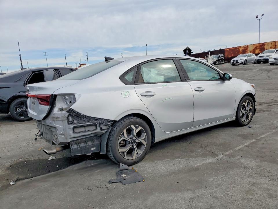 2021 KIA Forte fe