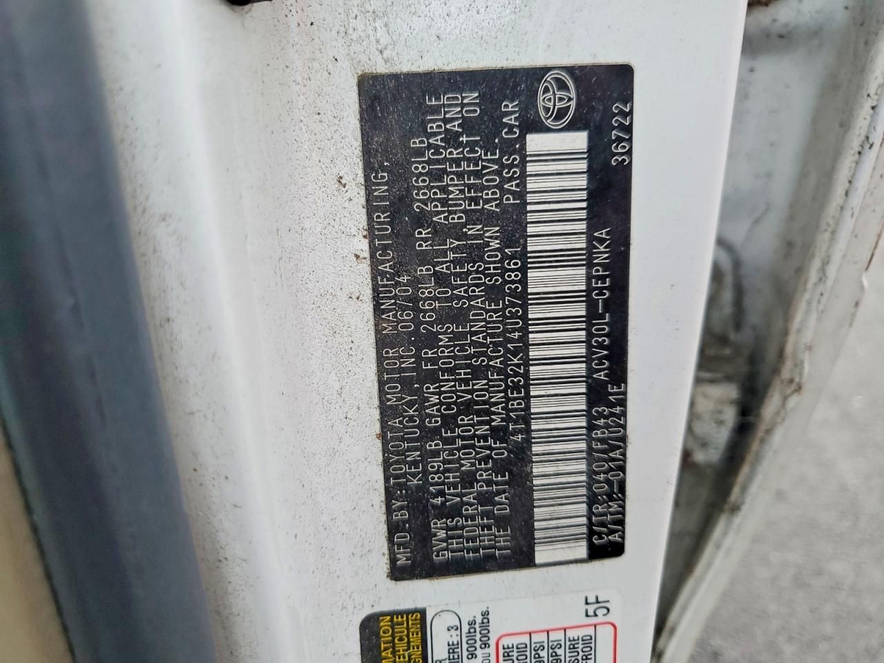 2004 Toyota Camry le