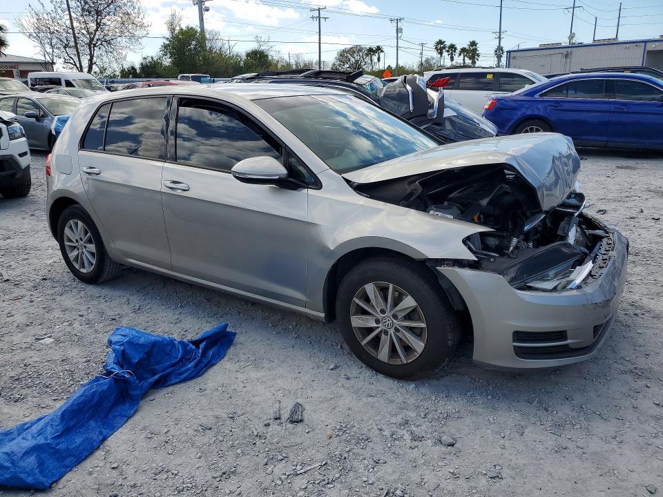 2016 Volkswagen Golf S/se