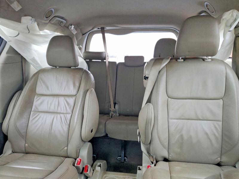 2017 Toyota Sienna xle Premium 8-passenger