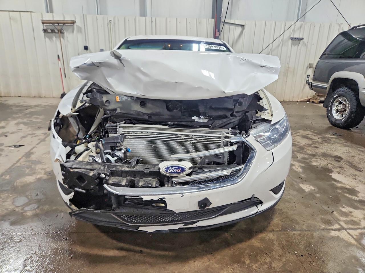 2015 Ford Taurus Limited