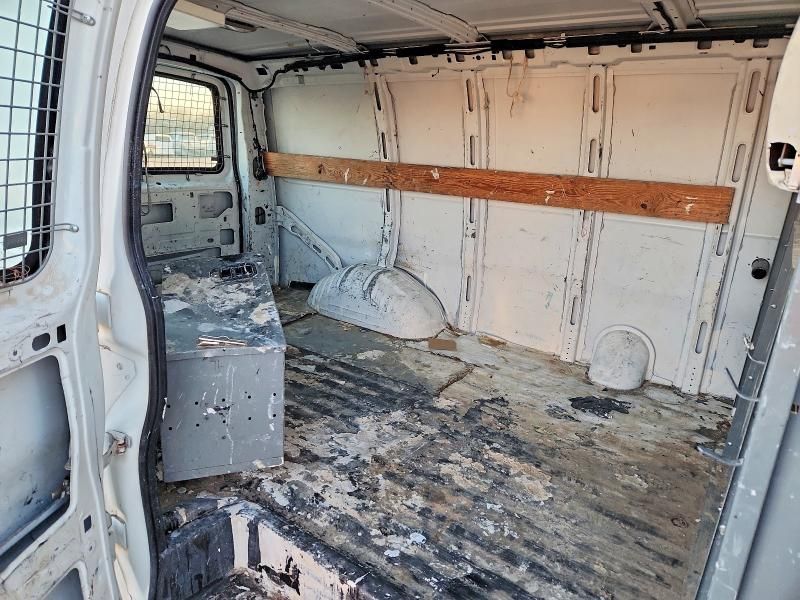 2013 Chevrolet Express G2500