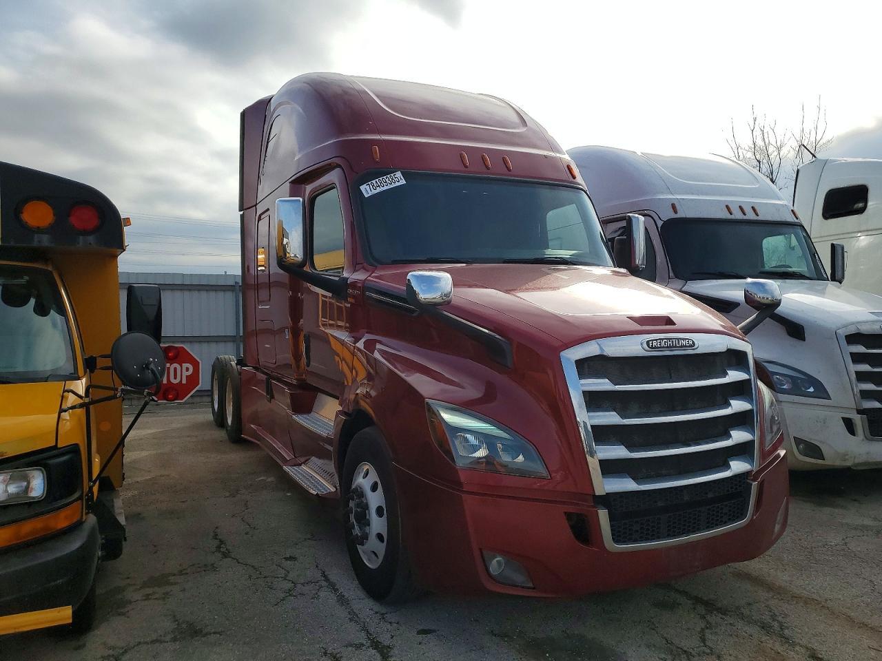 2019 Freigliner 2019 Freightliner Cascadia 126 Semi Truck