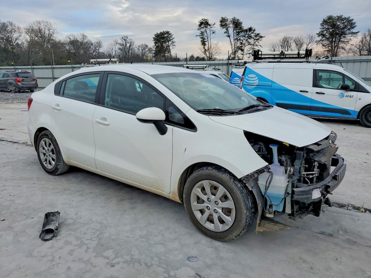 2016 KIA Rio lx