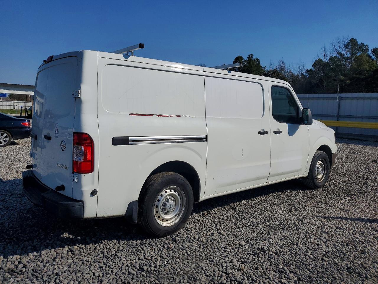 2016 Nissan NV 1500 S