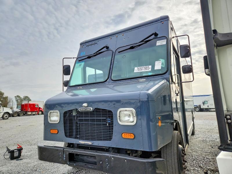2020 Freightliner Chassis M Line WALK-IN Van