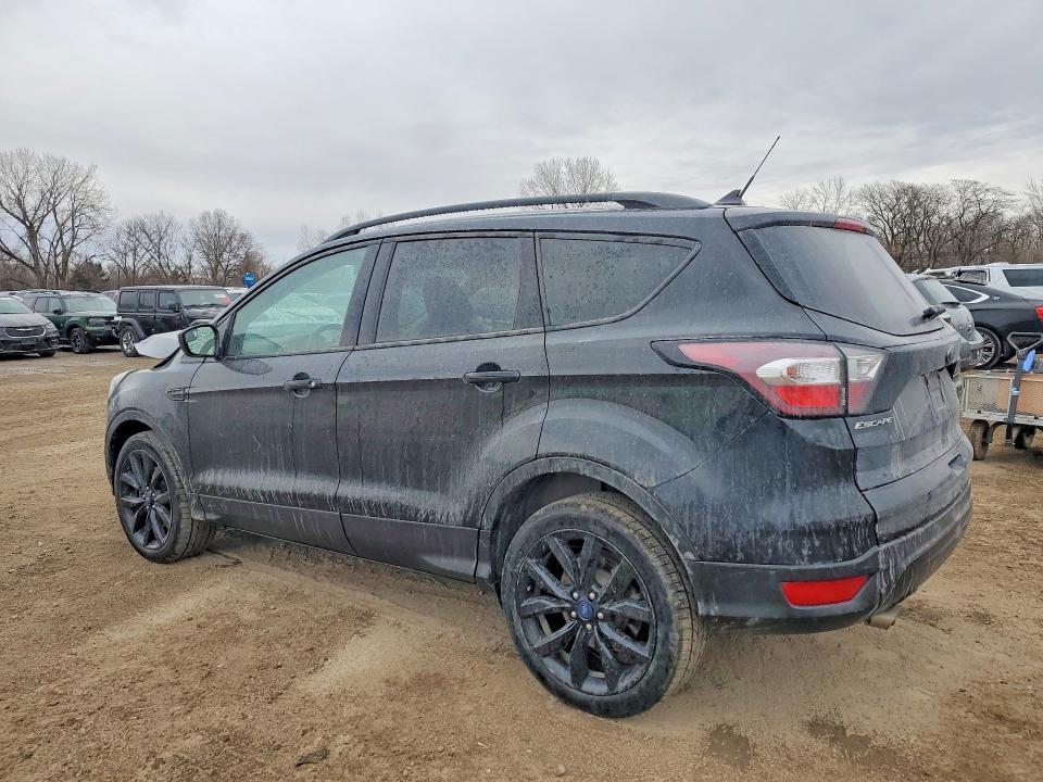 2018 Ford Escape se