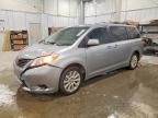 2014 Toyota Sienna le 7-passenger