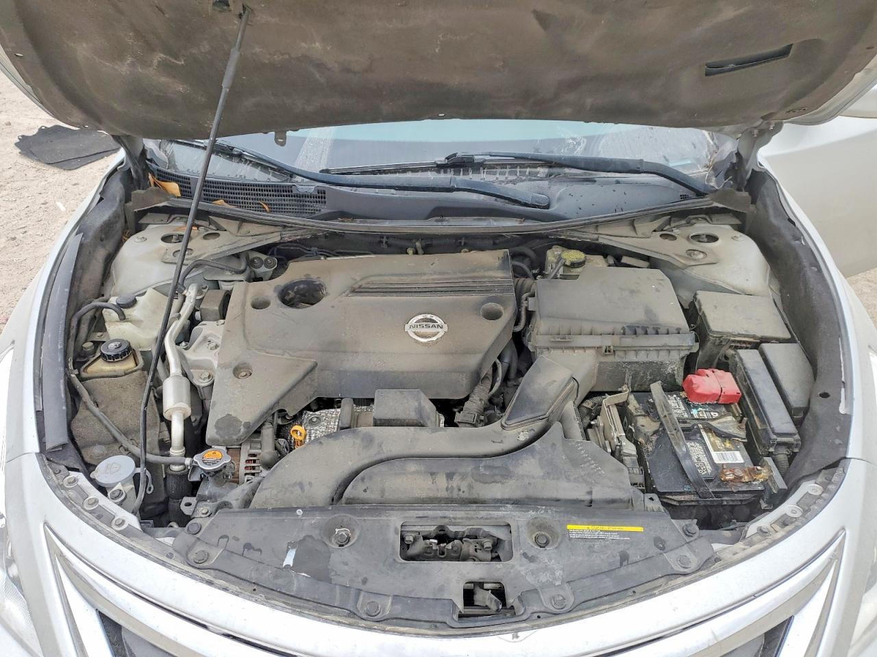 2015 Niss Altima