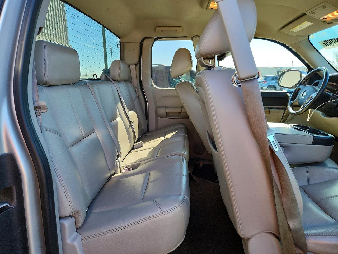 2011 Chevrolet Silverado C1500 lt