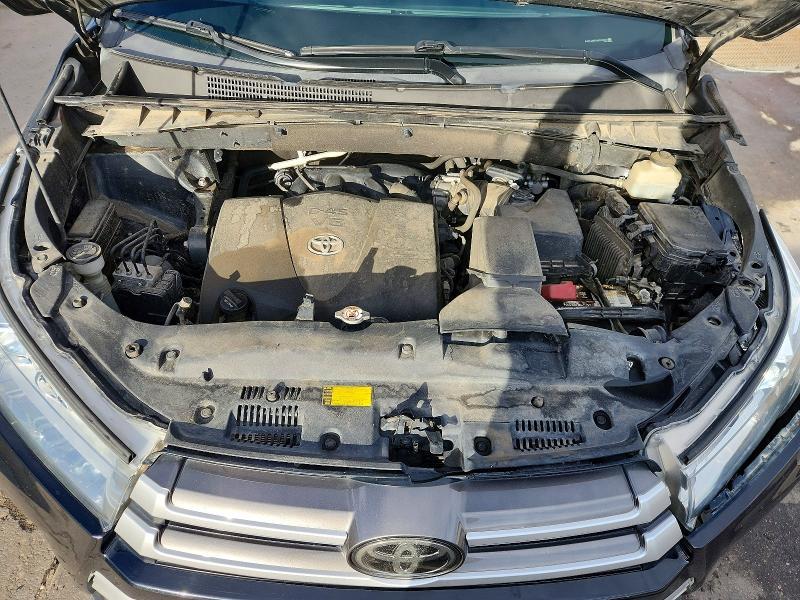 2018 Toyota Highlander xle