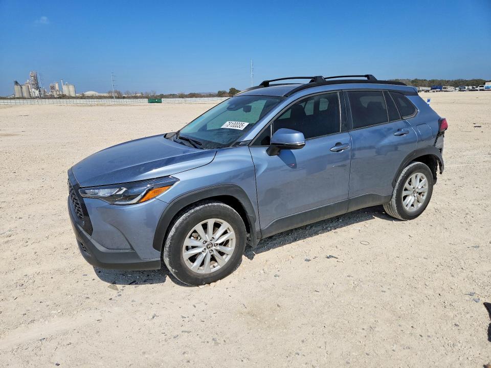 2024 Toyota Corolla Cross le