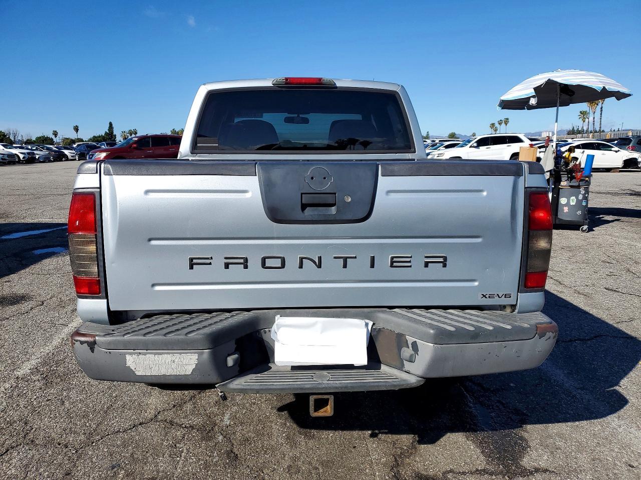 2002 Niss Frontier Crew Cab XE