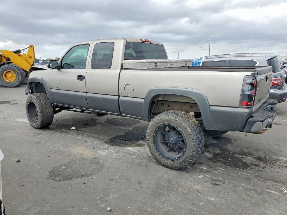 2000 Chevrolet Silverado K2500