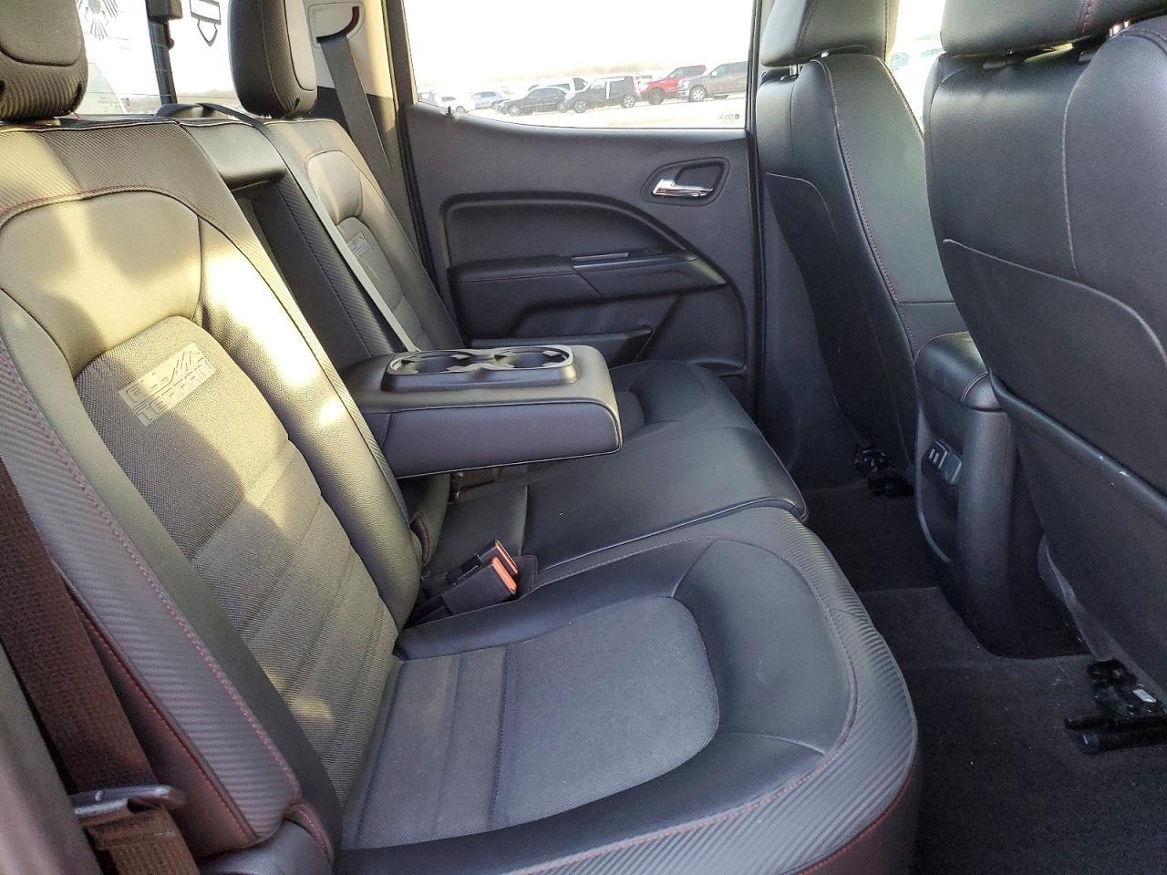 2016 GMC Canyon sle