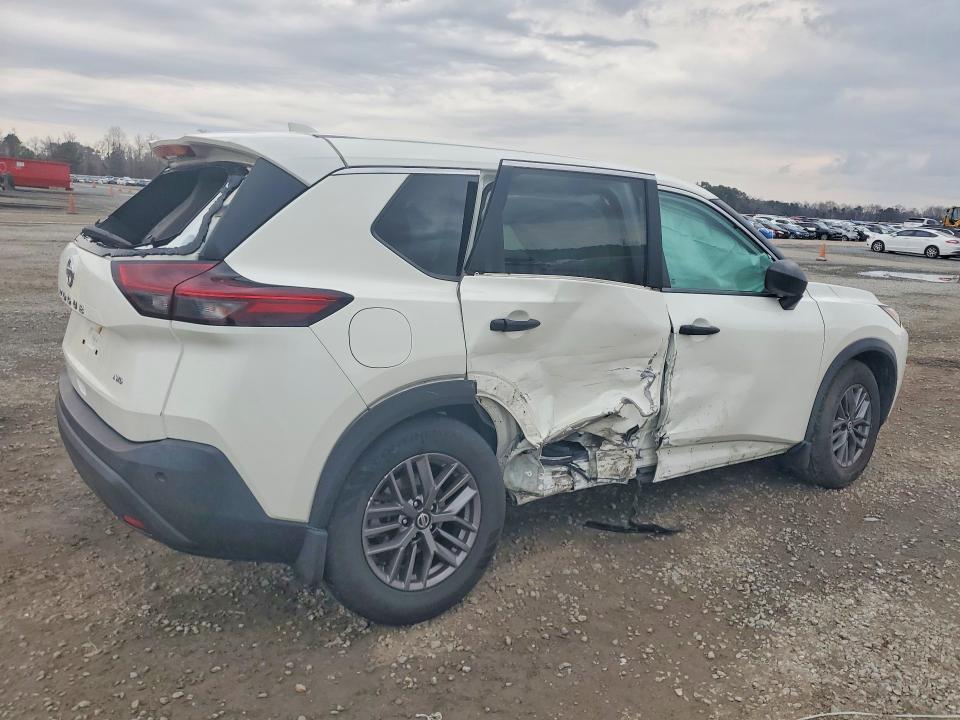 2021 Nissan Rogue s