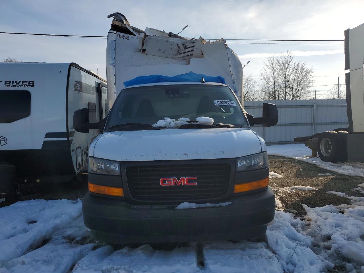 2024 GMC Savana Cutaway G3500