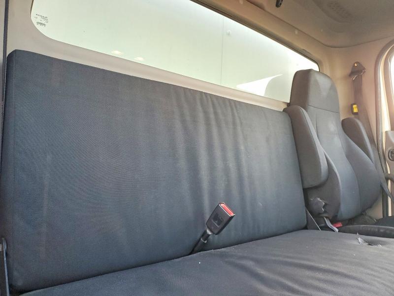 2019 Freightliner Business Class M2 box Truck