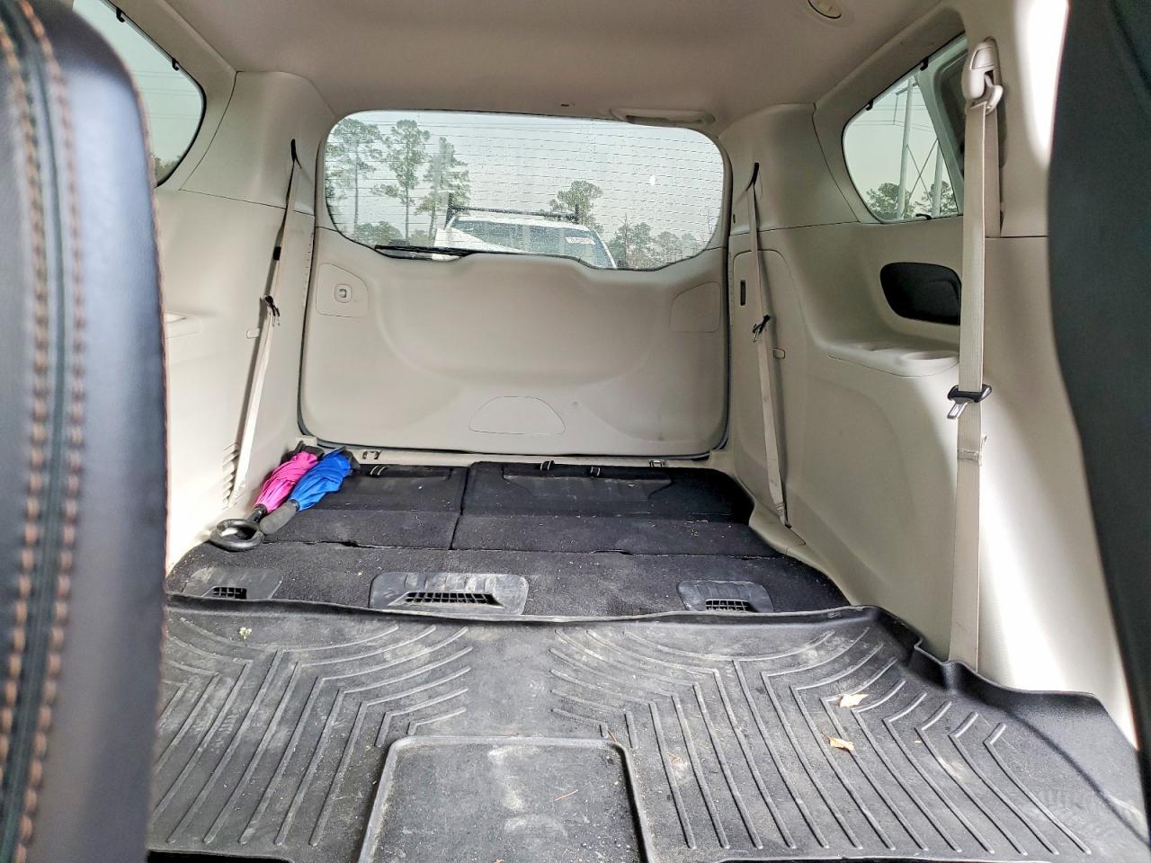 2020 Chrysler Pacifica Touring l