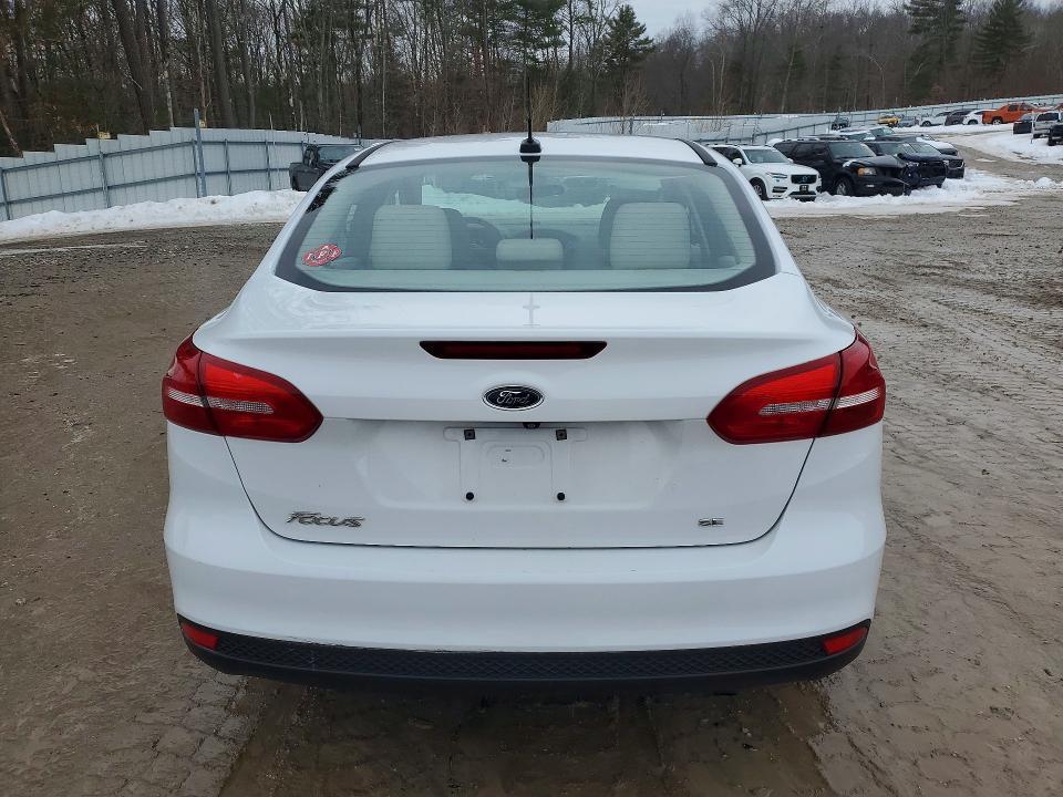 2015 Ford Focus se