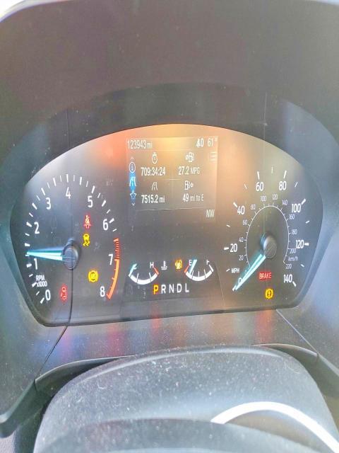 2020 Ford Escape se