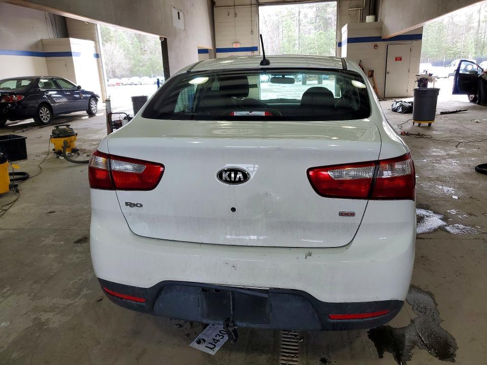 2013 KIA Rio lx
