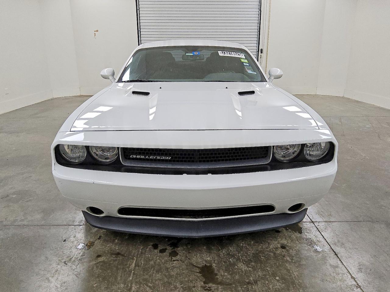 2014 Dodge Challenger sxt