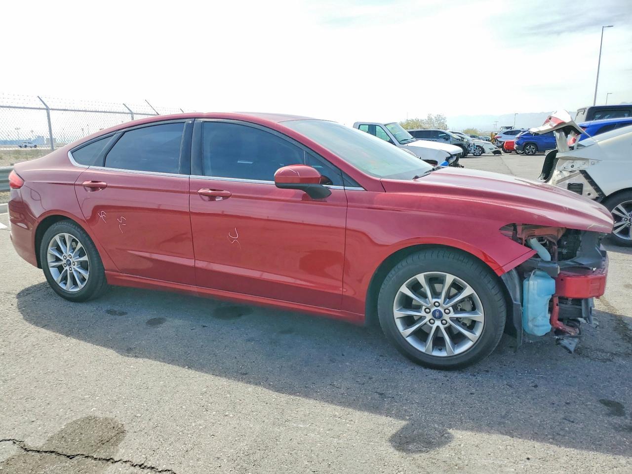 2017 Ford Fusion se
