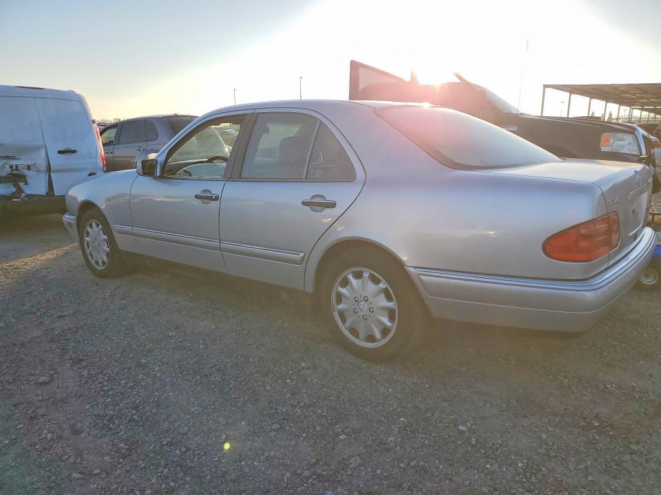 1999 Mercedes-Benz E 300td