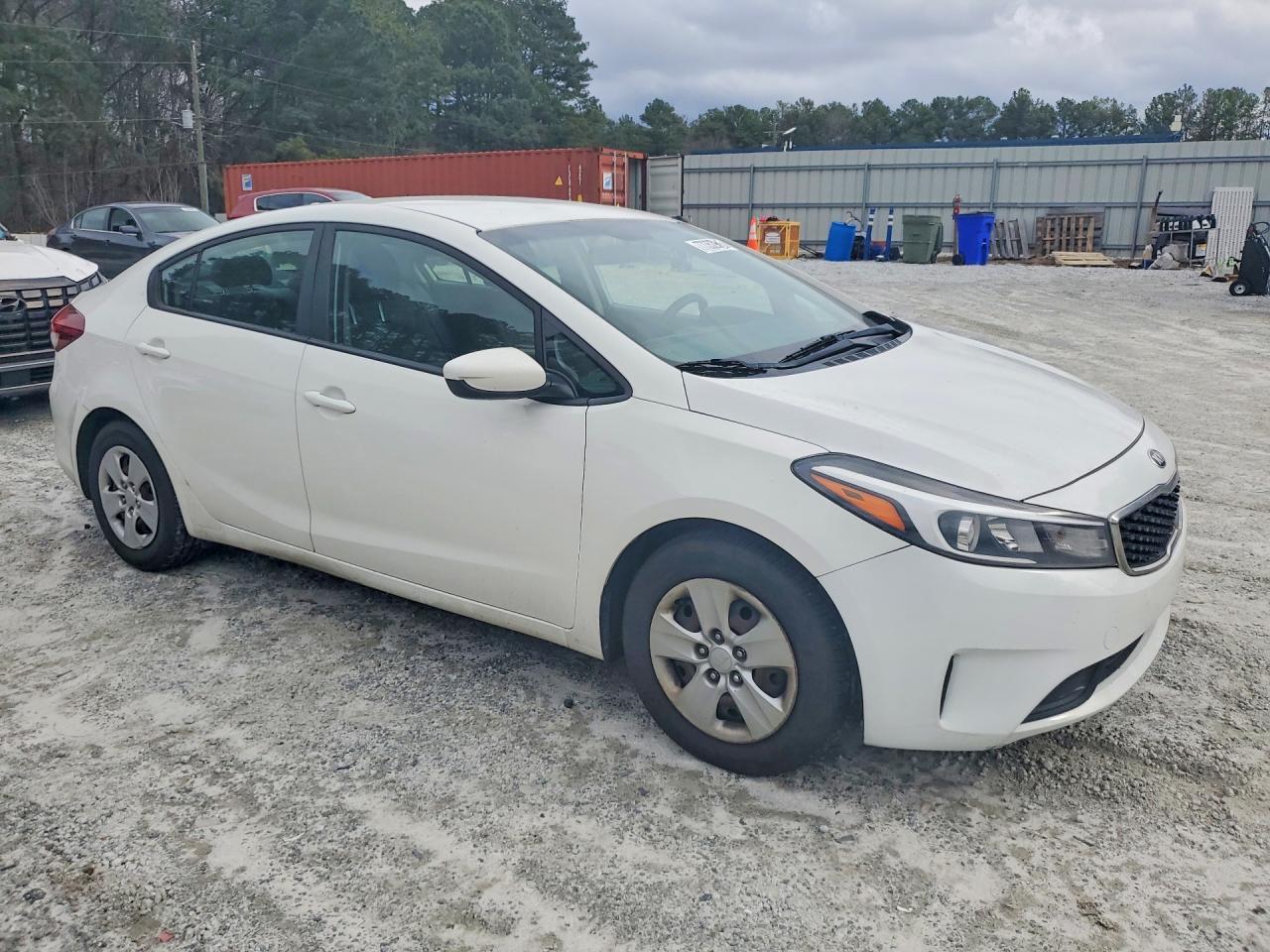 2017 KIA Forte lx