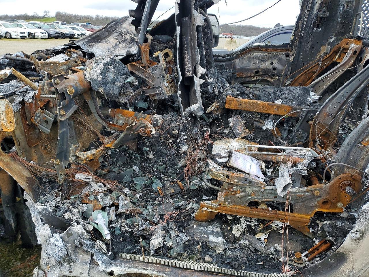 2018 Ford F550 Duty Super Duty Flatbed Truck