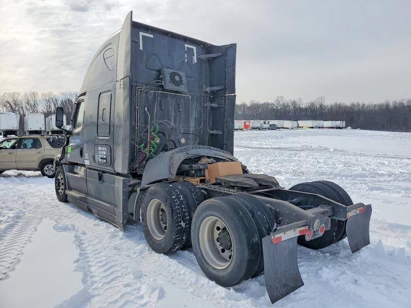 2021 Freightliner Cascadia 126 Semi Truck