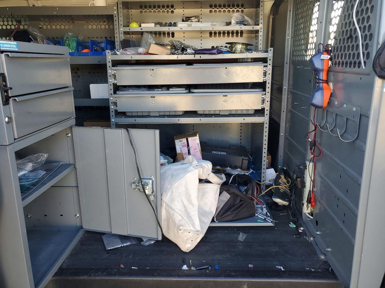 2013 Chev Rolet Express 2500 Utility / Service Van