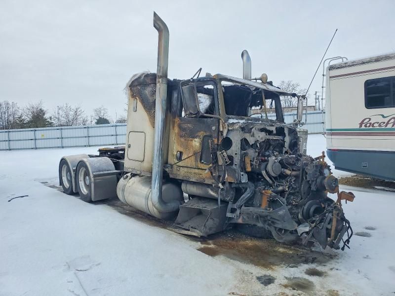 2017 Peterbilt 389-Semi Truck