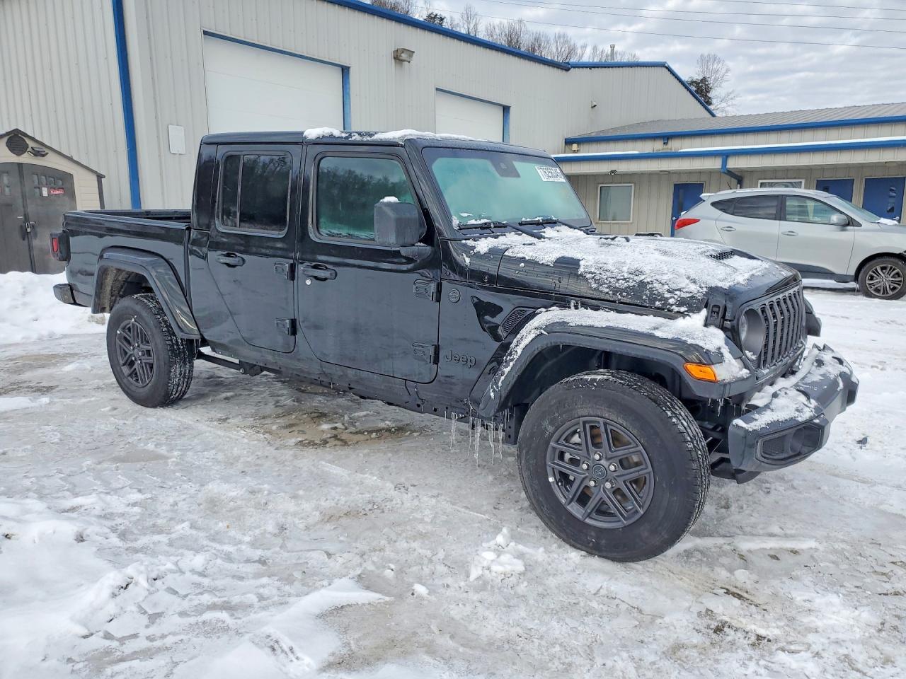 2025 Jeep Gladiator Sport