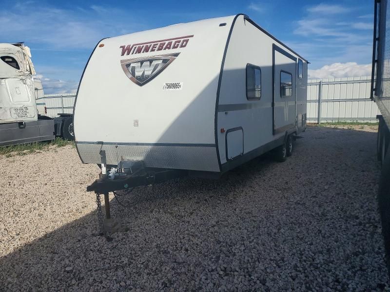 2013 Winnebago Camper